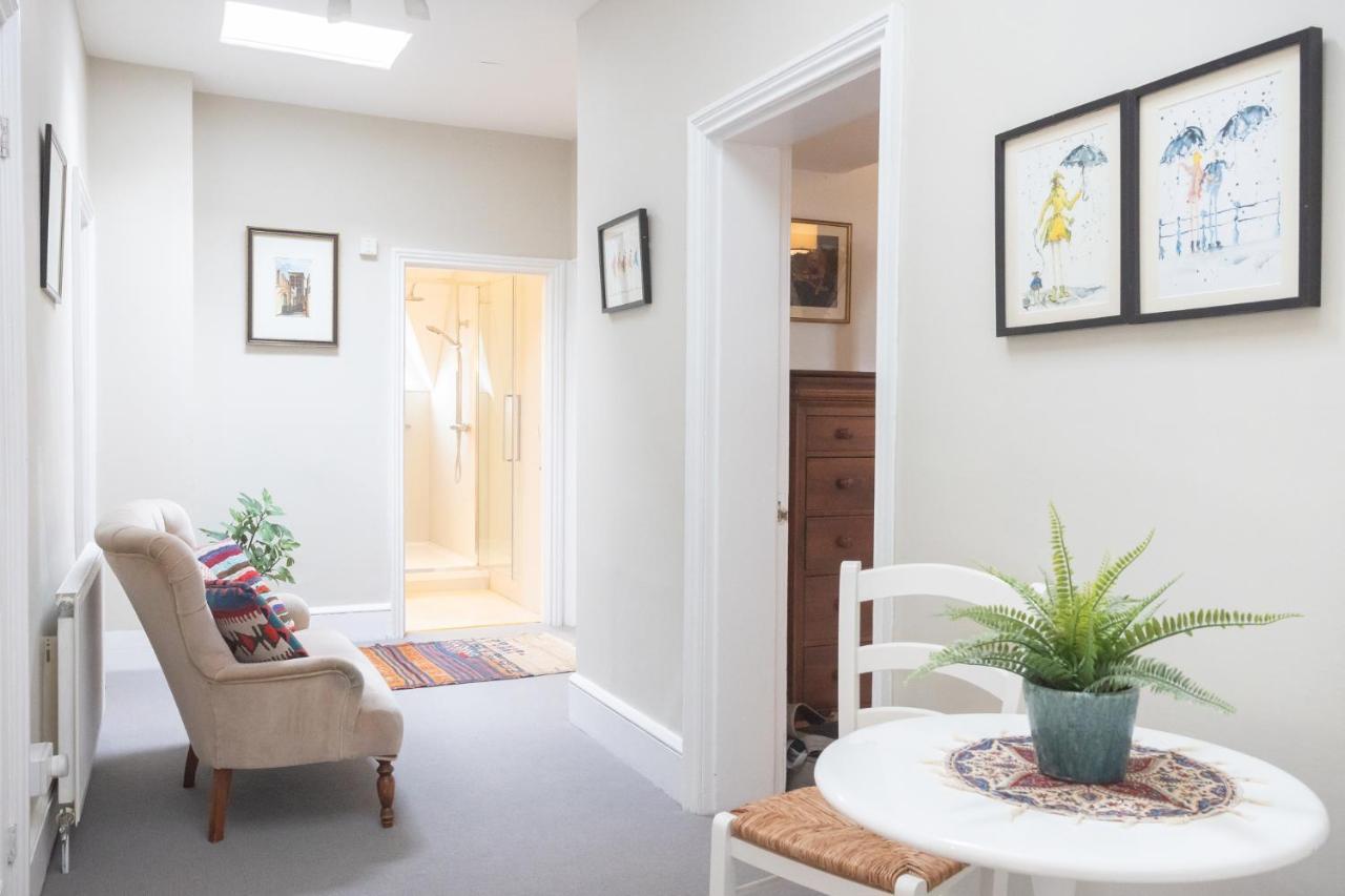 Ferienwohnung Spacious 3Br Victorian Cheltenham Loft Flat In Cotswolds - Free Parking Exterior foto